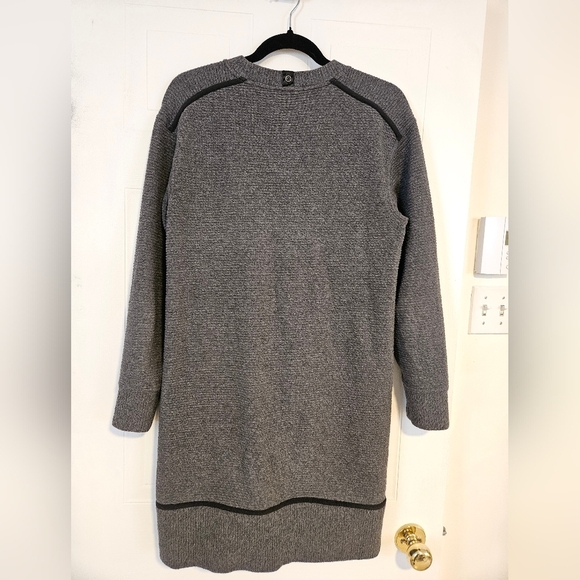 Lululemon gray womens On Repeat Dress Size 6 long sleeve oversized fit pockets - Picture 5 of 6